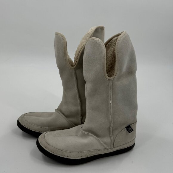 Crocs Ocean Minded Womens Winter Boots Faux Fur Lined Size 5 US / 35 EU - Picture 9 of 9